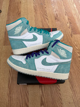 Load image into Gallery viewer, AIR JORDAN 1 RETRO HIGH OG &#39;TURBO GREEN&#39; (USED)