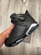 Load image into Gallery viewer, AIR JORDAN 6 RETRO &#39;BLACK CAT&#39; (USED)