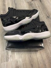 Load image into Gallery viewer, AIR JORDAN 11 RETRO LOW IE &#39;SPACE JAM&#39; (USED)