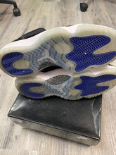 Load image into Gallery viewer, AIR JORDAN 11 RETRO LOW IE &#39;SPACE JAM&#39; (USED)