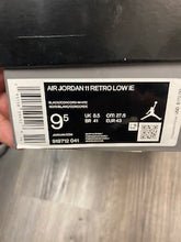 Load image into Gallery viewer, AIR JORDAN 11 RETRO LOW IE &#39;SPACE JAM&#39; (USED)