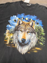 Load image into Gallery viewer, (XL) 2000s Vintage Wolf animal tee