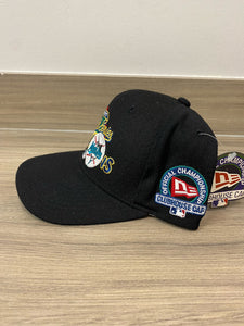 FLORIDA MARLINS 1997 WORLD SERIES SNAPBACK (NWT)