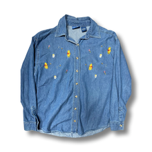 Load image into Gallery viewer, (S) Vintage Pooh Disney Longsleeve button down