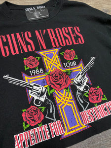 (L) Womens Gun and Rose Crop top