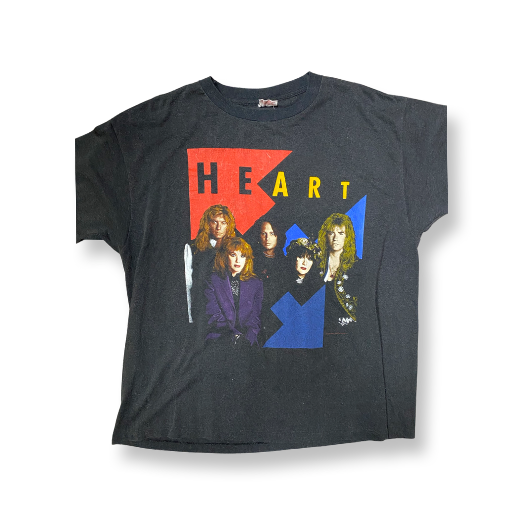 (XL) 1990 HEART BAND TEE