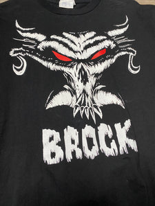 (L) 2000s WWE Brock Lesnar tee