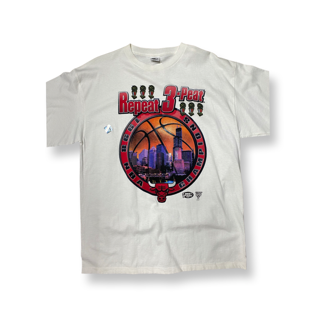 (XL) 90s Chicago Bulls 3 Peat tee